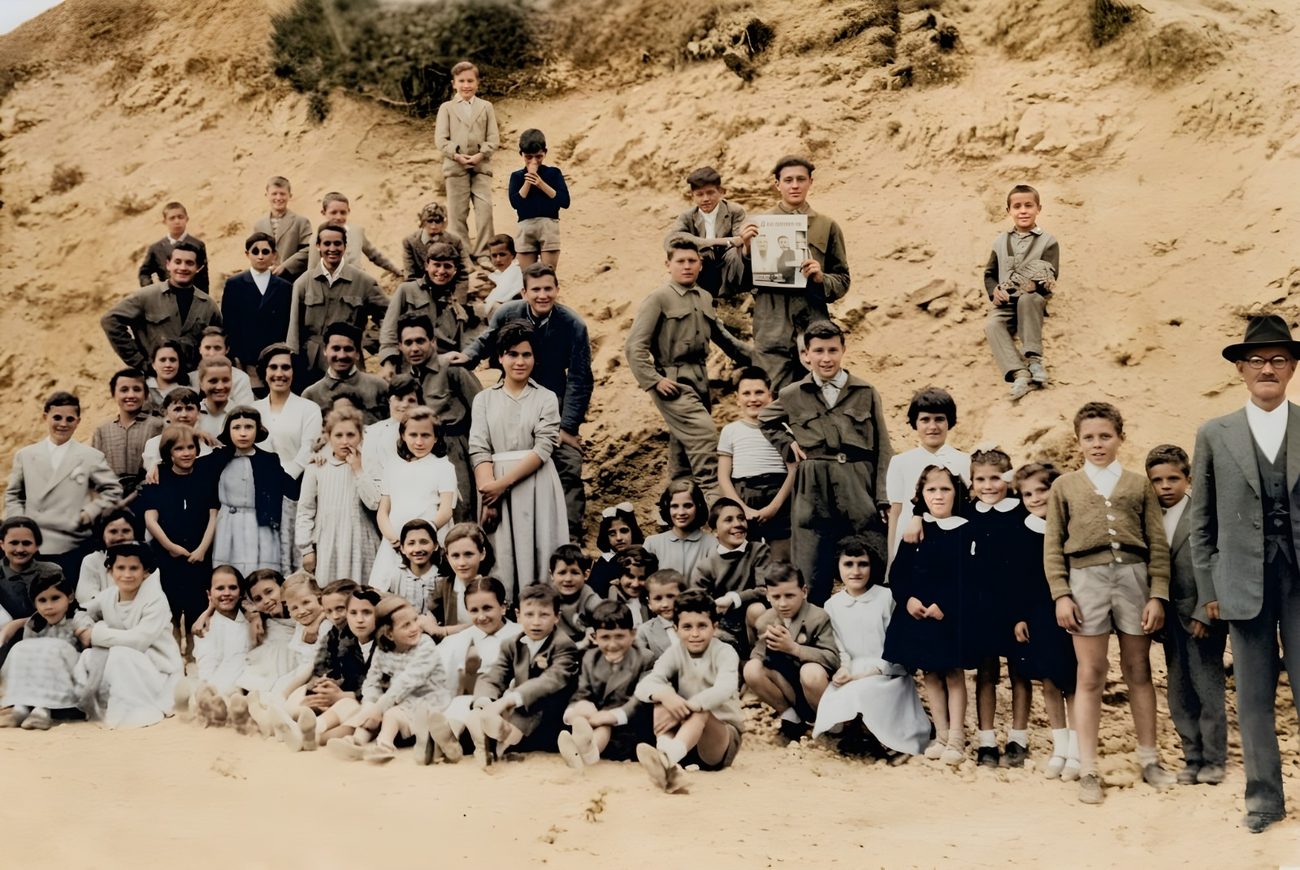 La stessa foto restaurata — dopo